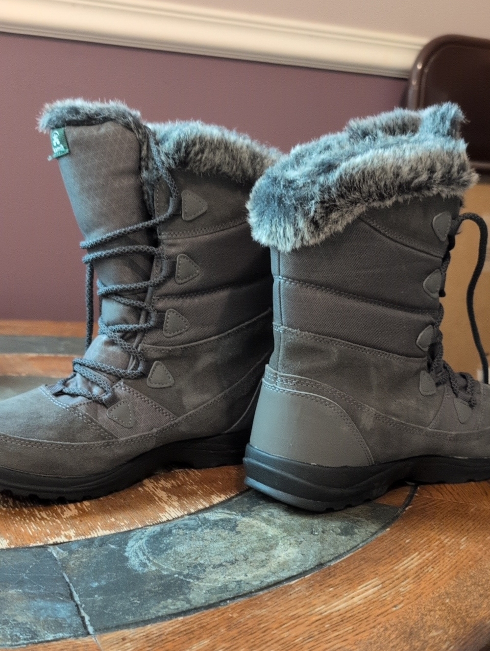 Kamik Women's Gray Faux-Fur Trim Winter Boots